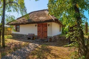 Гостинний двір на хуторі Хрещатик 24