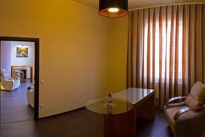 Отель Государь. Люкс двухместный трехкомнатный Bussines 7