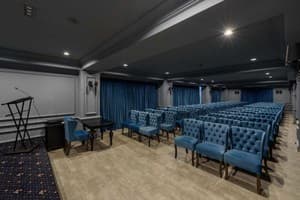 Отель Grand Royal. Конференц Зал 100-местный  1