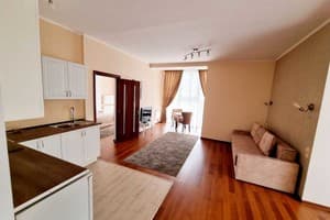 Отель Helen-Hotel. Апартаменты трехместный с отдельной спальней 4