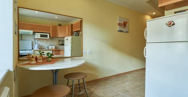 Home Hotel вул. Мала Житомирська, 10-1 9