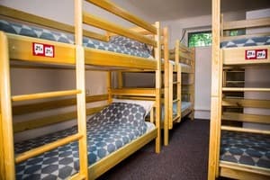 Хостел Hostel Light. Место в общем 10-местном номере  1