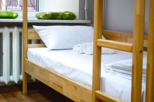 Хостел Hostel51 . Место в общем 10-местном номере  1