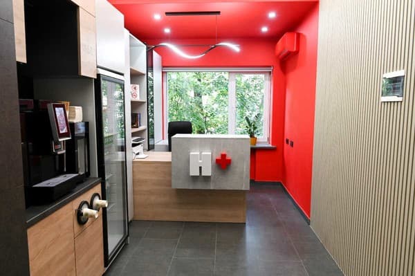 Отель Hostel+H