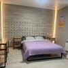 Отель Hostel+H. Семейный трехместный  3
