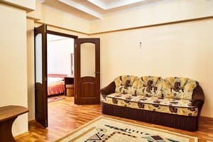 Санаторий Хрустальный Дворец. Полулюкс двухместный Двухкомнатный В (корпус 1) 1