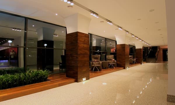 Intourist Hotel 9