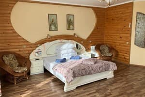 Вилла Жасмин. Люкс трехместный двухкомнатный 6
