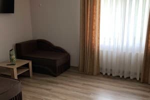 Отель Каприз. Семейный трехместный №15 (2+1+1) 6