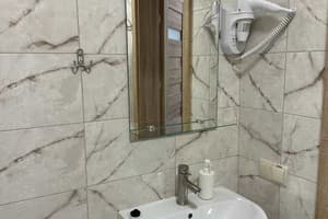 Отель Каприз. Стандарт 4-местный  4