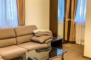 Kidev (Кидев) 30