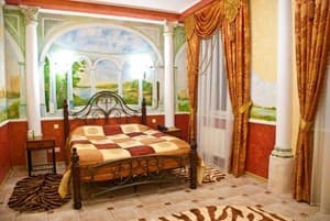 Готель Колізей. Люкс двомісний  1