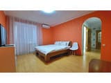 Красное и белое,Alex Apartments (бесконтактное заселение 24/7) 2