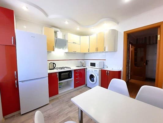 Красное и белое,Alex Apartments (бесконтактное заселение 24/7) 4