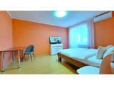 Красное и белое,Alex Apartments (бесконтактное заселение 24/7) 10