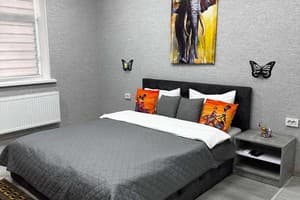 Апарт-отель Kuznechna street