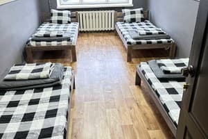 Хостел La BRETTO. Место в общем 4-местном номере  1