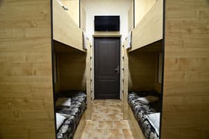 Хостел Logovo Hostel. Место в общем 4-местном номере эконом 1