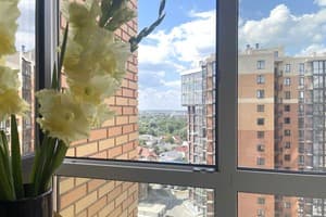 Lutsk CityStyle, Center, Yarovica 4