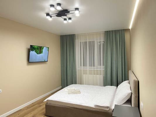 Lutsk, ул. Привокзальная, 10в 3