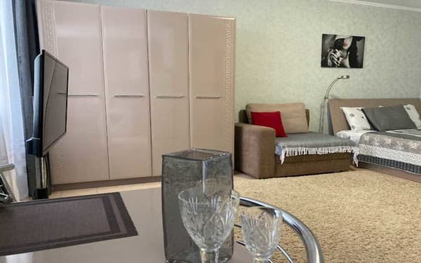 Lux Apartments пл. Гагарина 1