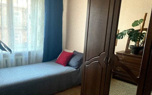 Lux Apartments ул. Архитектора Артынова 5