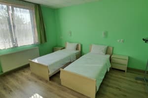 Готель Luxor Inn & Suites. Покращений двомісний з роздільними ліжками 2