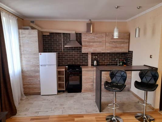 Luxury Apartments, ул. Михаила Мулика, возле авто и ж/д вокзала 2