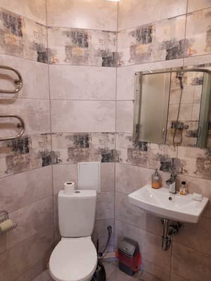 Luxury Apartments, ул. Михаила Мулика, возле авто и ж/д вокзала 10