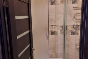 Luxury Apartments, ул. Михаила Мулика, возле авто и ж/д вокзала 11