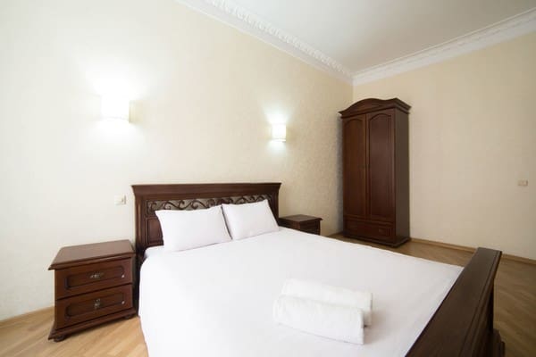 Lviv4U вул. Армянська, 3 1