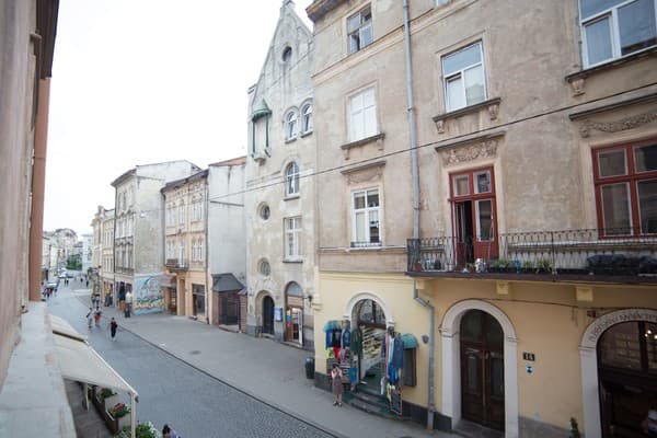 Lviv4U вул. Армянська, 3 8