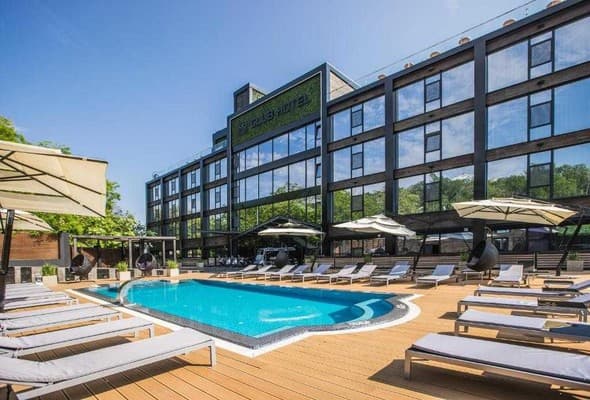 M1 Club Hotel 1