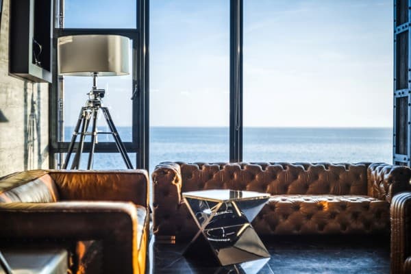 Отель M1 Club Hotel