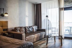Отель M1 Club Hotel. Делюкс одноместный с террасой, вид на море 2