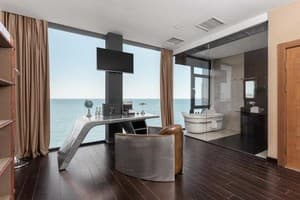 Готель M1 Club Hotel. Люкс двомісний Президентський  3