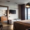 Готель M1 Club Hotel. Люкс двомісний Панорамний з видом на море 2