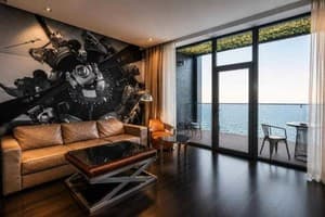 Готель M1 Club Hotel. Напівлюкс двомісний з видом на море 1