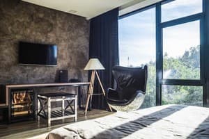Отель M1 Club Hotel. Стандарт двухместный с видом на парк 2
