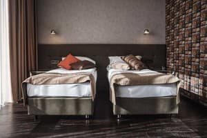 Отель M1 Club Hotel. Стандарт двухместный с видом на парк 3