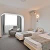 Отель Makis Hotel SPA. Люкс двухместный двухкомнатный (2+2) 5