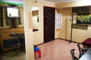 Мини-отель Mamba Hotel. №5 Двухкомнатный номер с джакузи и кинотеатром – в укрытии 17