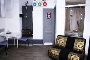 Мини-отель Mamba Hotel. №8 Семейный номер с качелью - в укрытие 6