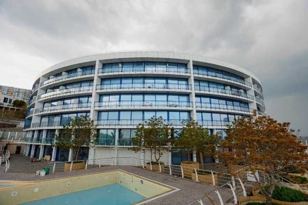 Marine Residence 3