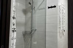 Отель Mayster Home. Люкс двухместный с балконом и душем 6