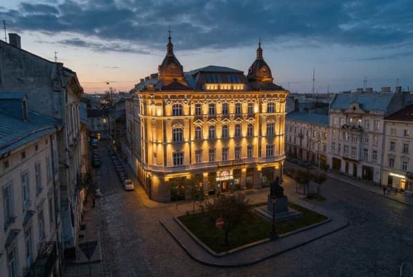 Отель Modern Art Hotel - Maestro