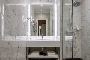 Отель Modern Art Hotel - Maestro. Делюкс двухместный с 1 или 2 кроватями (завтрак включен) 3