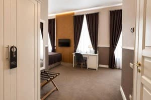 Отель Modern Art Hotel - Maestro. Полулюкс двухместный  7