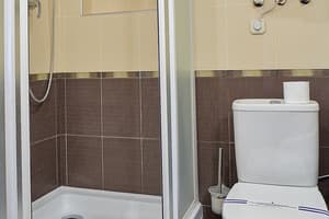 Отель Надежда. Апартаменты двухместный трехкомнатные 4
