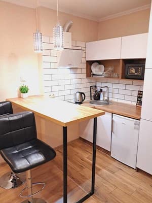 New studio apartments in center 8